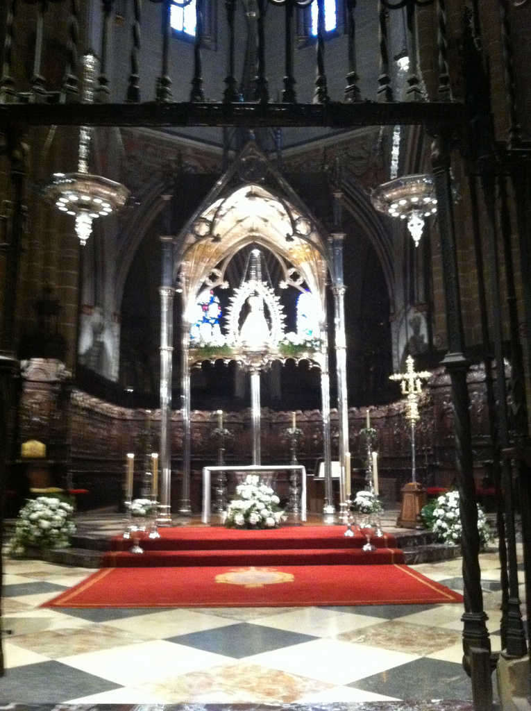 High Altar, Cathedral of Pamplona (apologies for the fuzziness)