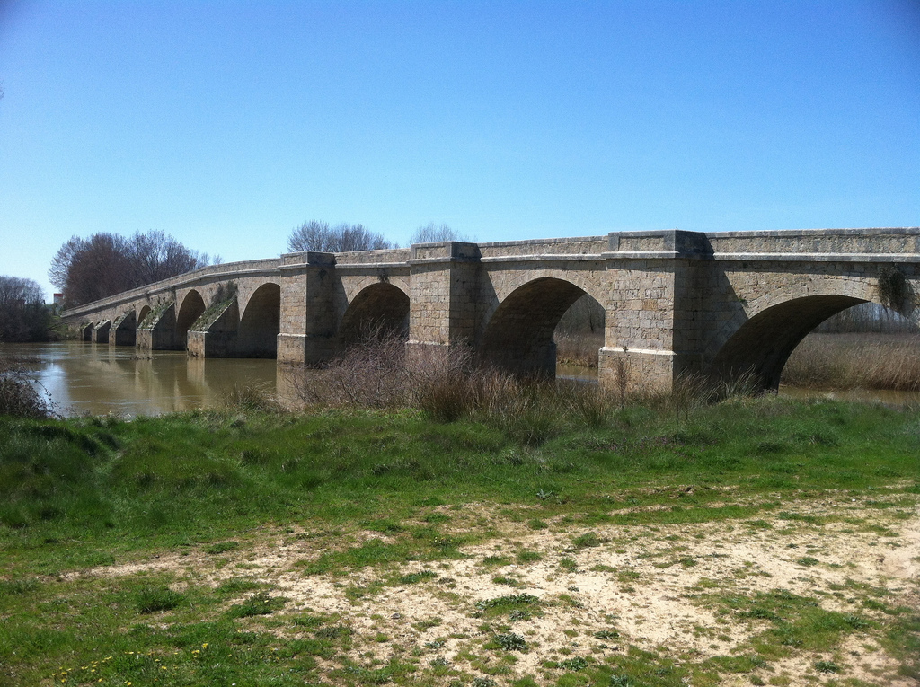 Puente de Itero del Castillo