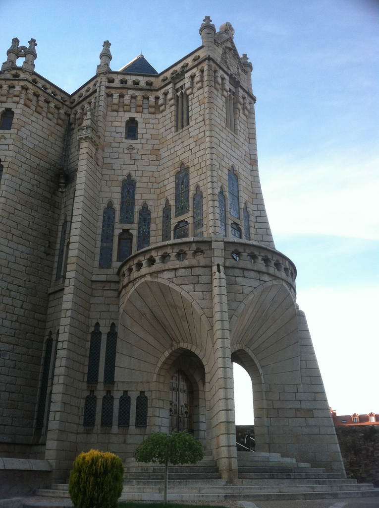 If Gaudi built a castle