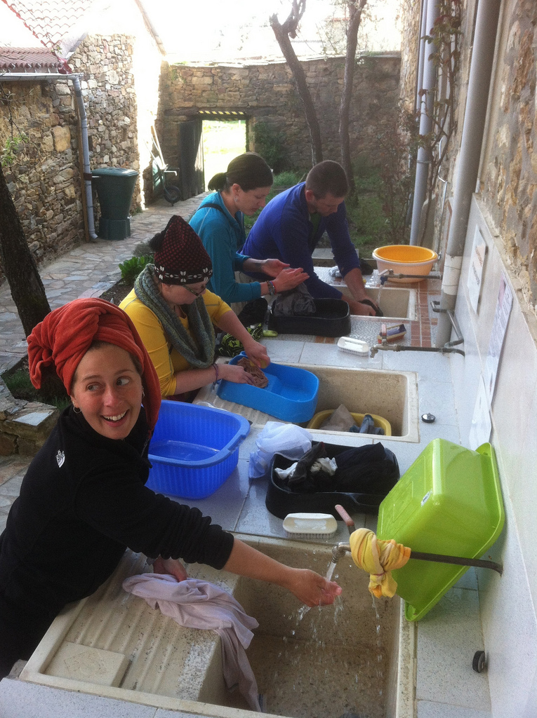 Washing Clothes in Rabanal, from top to bottom: Smith, Tara, Francine, Stella